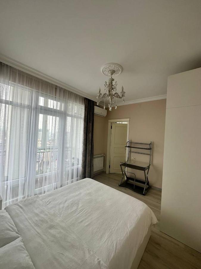 Apartment 7 Батумі Екстер'єр фото
