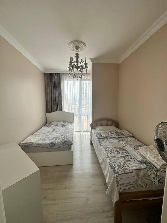 Apartment 7 Батумі Екстер'єр фото