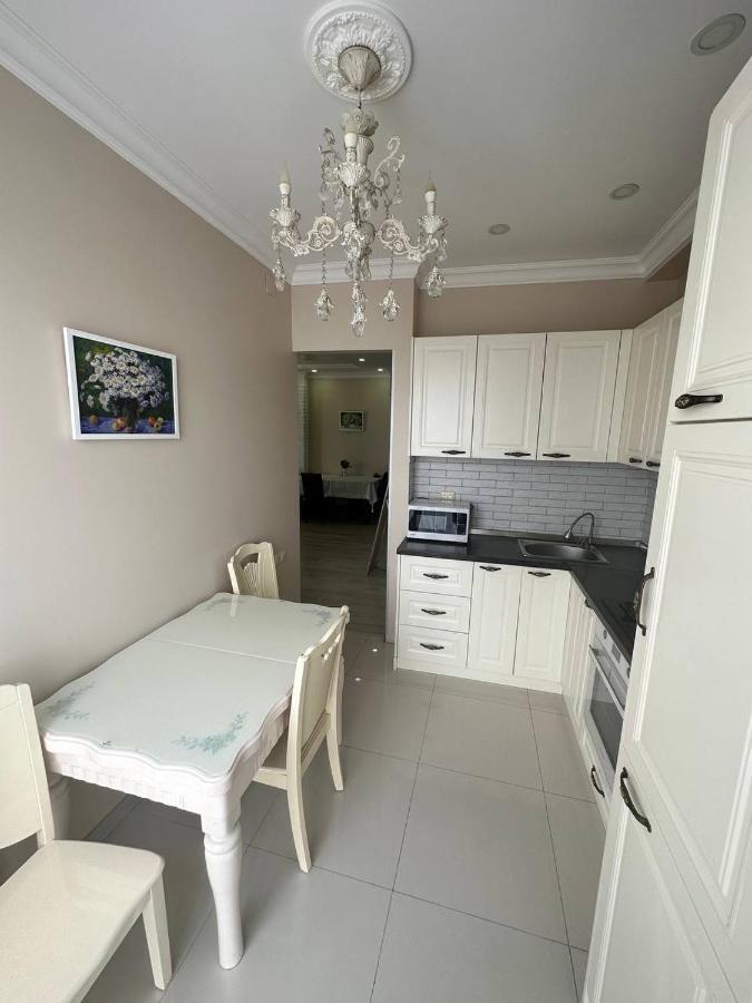 Apartment 7 Батумі Екстер'єр фото